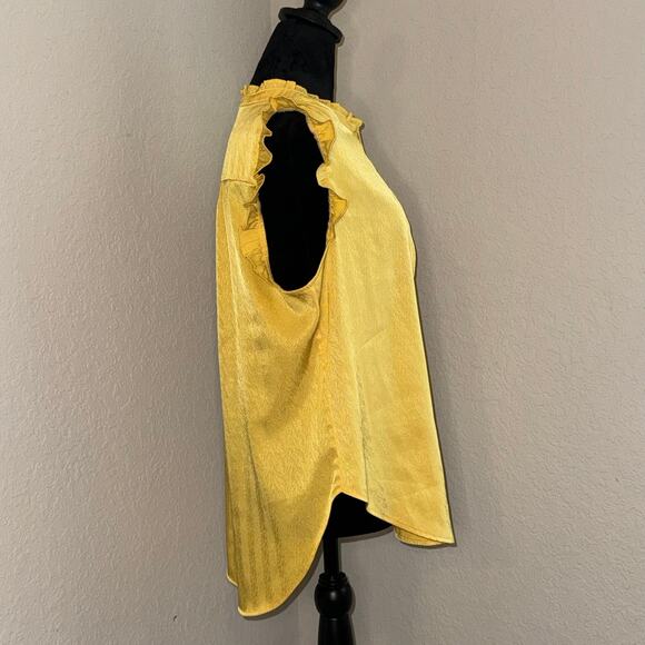 DKNY Sleeveless Ruffle Blouse Women's Medium Yellow No Size Tag - Picture 2 of 6